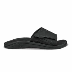 OluKai Nalu Slide - Black
