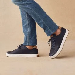 OluKai Lae‘ahi Lī ‘Ili - Trench Blue -OluKai 10455 DEDE 201