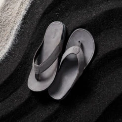 OluKai Tuahine - Rock -OluKai 10465 RKRK 102