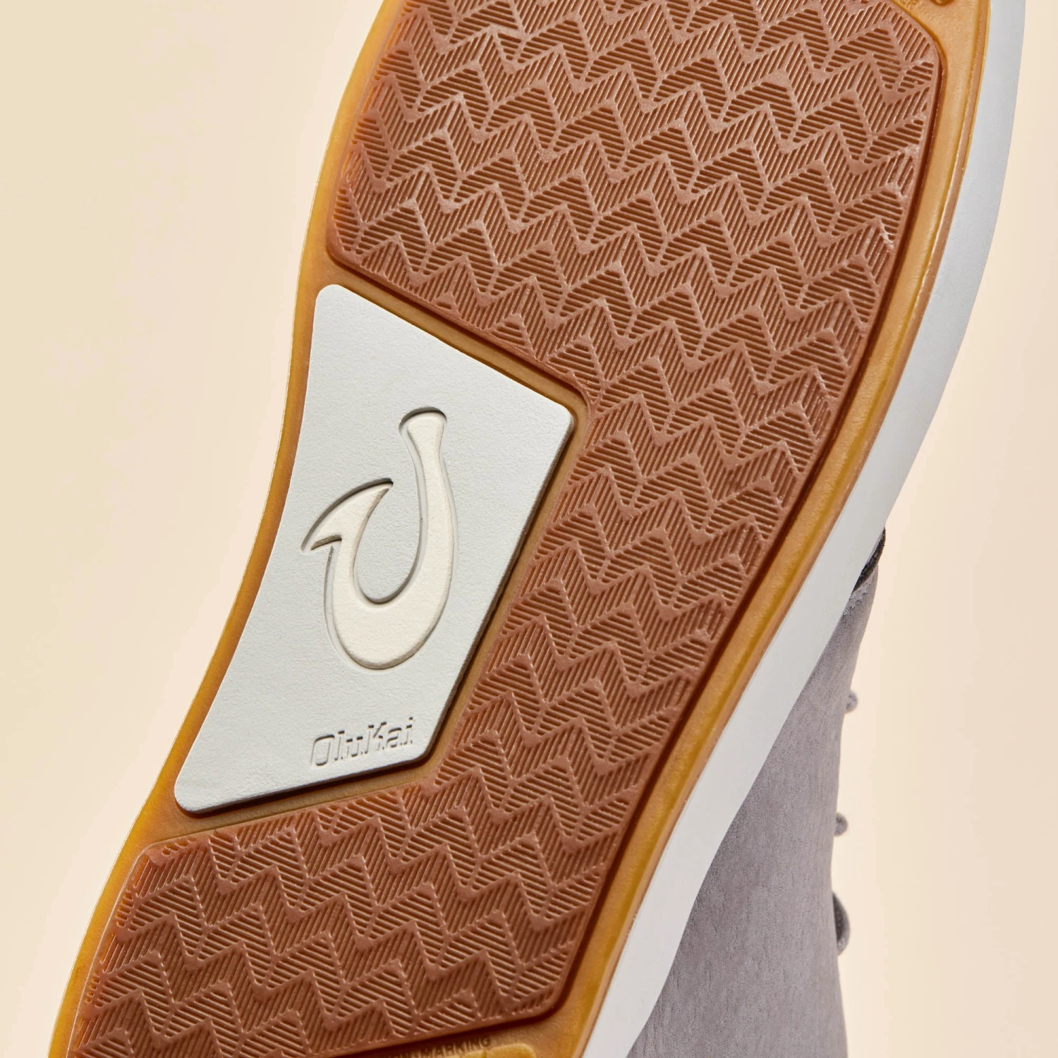 OluKai Papakū ‘Ili - Graphite 10 OluKai Papakū ‘Ili - Graphite - Image 8