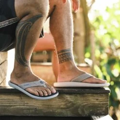 OluKai Pili - Ash / Mood Indigo 15 OluKai Pili - Ash / Mood Indigo -OluKai 10553 AUZN 102