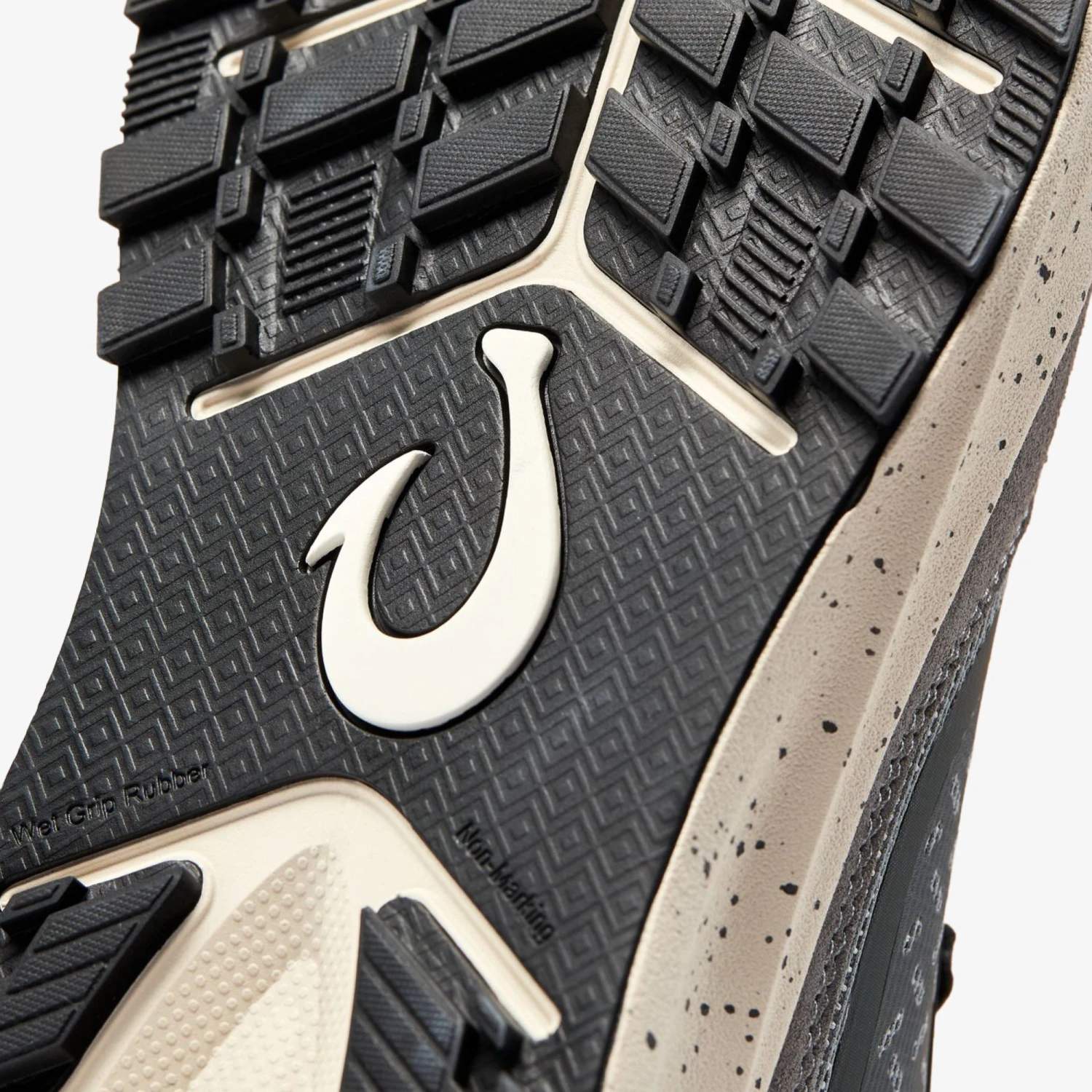 OluKai Makiki-Cloud Grey / Poi 9 OluKai Makiki-Cloud Grey / Poi - Image 7