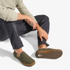 OluKai Hanohano - Husk -OluKai 10585 6Z6Z 302