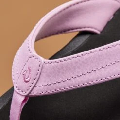 OluKai ‘Ohana - Paradise Pink / Lava Rock 11 OluKai ‘Ohana - Paradise Pink / Lava Rock -OluKai 20110 1616 OHANA W Cosmo 2