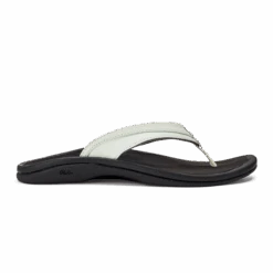 OluKai ‘Ohana - White / Black