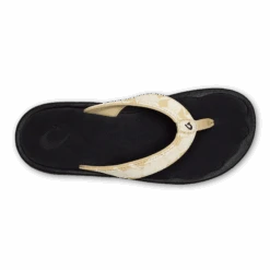 OluKai ‘Ohana - Toasted Coconut / Pa‘i -OluKai 20110 TCZQ 004 W OHANA ToastedCoconutPai