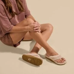 OluKai Kīpe'a Heu - Tan -OluKai 20464 34V2 102 W KipeaHeu TanTan