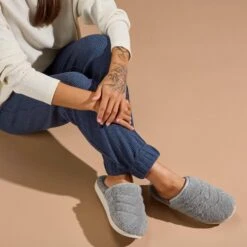 OluKai Pūpū Mua - Pale Grey 15 OluKai Pūpū Mua - Pale Grey -OluKai 20476 PGPG 102 W PUPUMUA PaleGreyPaleGrey