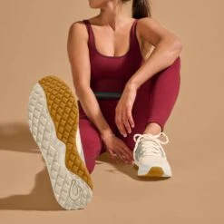 OluKai Wailuku - Off White -OluKai 20478 1818 102 W Wailuku OffWhite