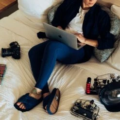 OluKai Hila Heu - Moonlit Ocean 14 OluKai Hila Heu - Moonlit Ocean -OluKai 20489 7E7E hila heu 101