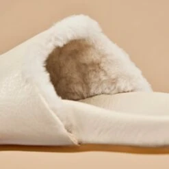 OluKai Kōnea - Bone 12 OluKai Kōnea - Bone -OluKai 20522 1919 203