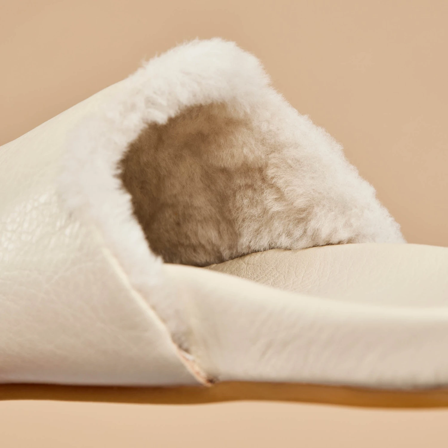 OluKai Kōnea - Bone 6 OluKai Kōnea - Bone - Image 4