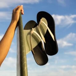 OluKai Lalahi - Tapa / Lava Rock -OluKai 20533 20LR 102