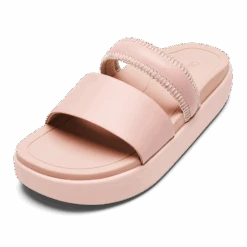 OluKai Pae - Soft Pink -OluKai 20541 6Q6Q AMZ W PAE SoftPinkSoftPink