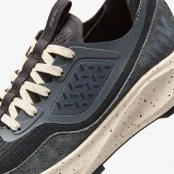 OluKai Makiki-Lava Rock / Dk Shadow -OluKai 20549 LR6C 101