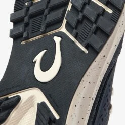 OluKai Makiki-Lava Rock / Dk Shadow -OluKai 20549 LR6C 103