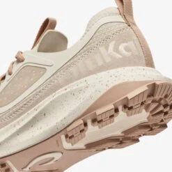 OluKai Makiki-White Sand / Tapa 17 OluKai Makiki-White Sand / Tapa -OluKai 20549 WS20 102