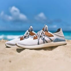 OluKai Mio Lī - Mist Grey / Poi -OluKai MioLi 4