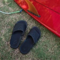 OluKai Nalu Slide - Black 14 OluKai Nalu Slide - Black -OluKai Nalu Slide Black galleryimage 03 5013eaec 657b 46ba 9744 fc944a59986c