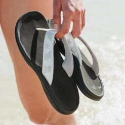 OluKai ‘Ohana - Bright White / Hua -OluKai Ohana White Hua galleryimage 02