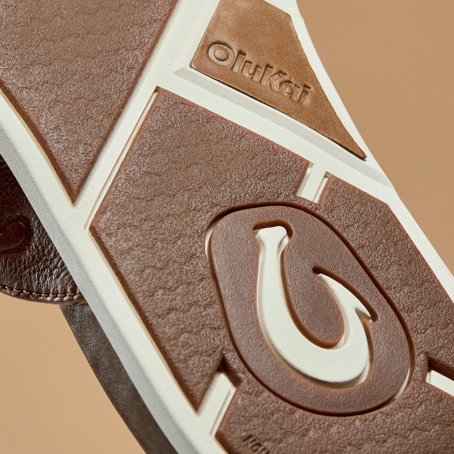 OluKai ‘Ōlali - Almond 8 OluKai ‘Ōlali - Almond - Image 6