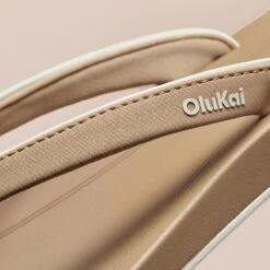 OluKai ‘Uiki - Warm Sand 13 OluKai ‘Uiki - Warm Sand -OluKai Uiki Warm Sand 2