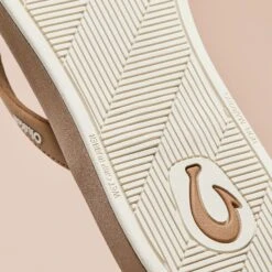 OluKai ‘Uiki - Warm Sand 14 OluKai ‘Uiki - Warm Sand -OluKai Uiki Warm Sand 3