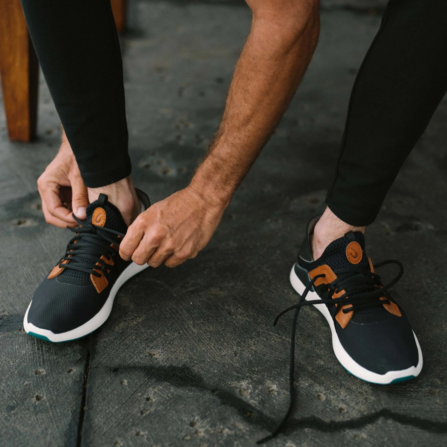 OluKai Manele - Black / Dark Shadow 7 OluKai Manele - Black / Dark Shadow - Image 5